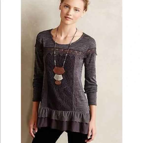 Meadow Rue Tops - ANTHROPOLOGIE Meadow Rue Gray Lace Trimmed Top